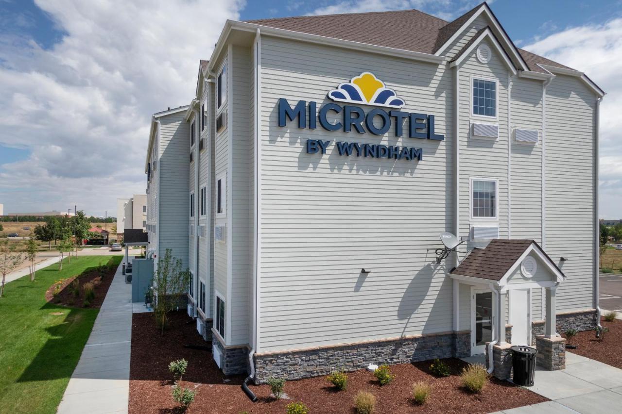 Microtel Inn & Suites By Wyndham Loveland Exterior photo