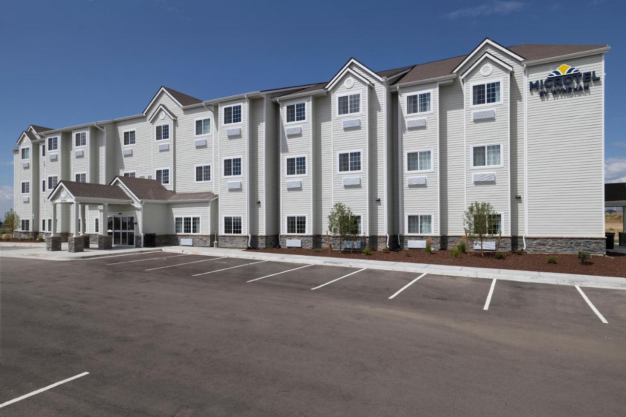Microtel Inn & Suites By Wyndham Loveland Exterior photo