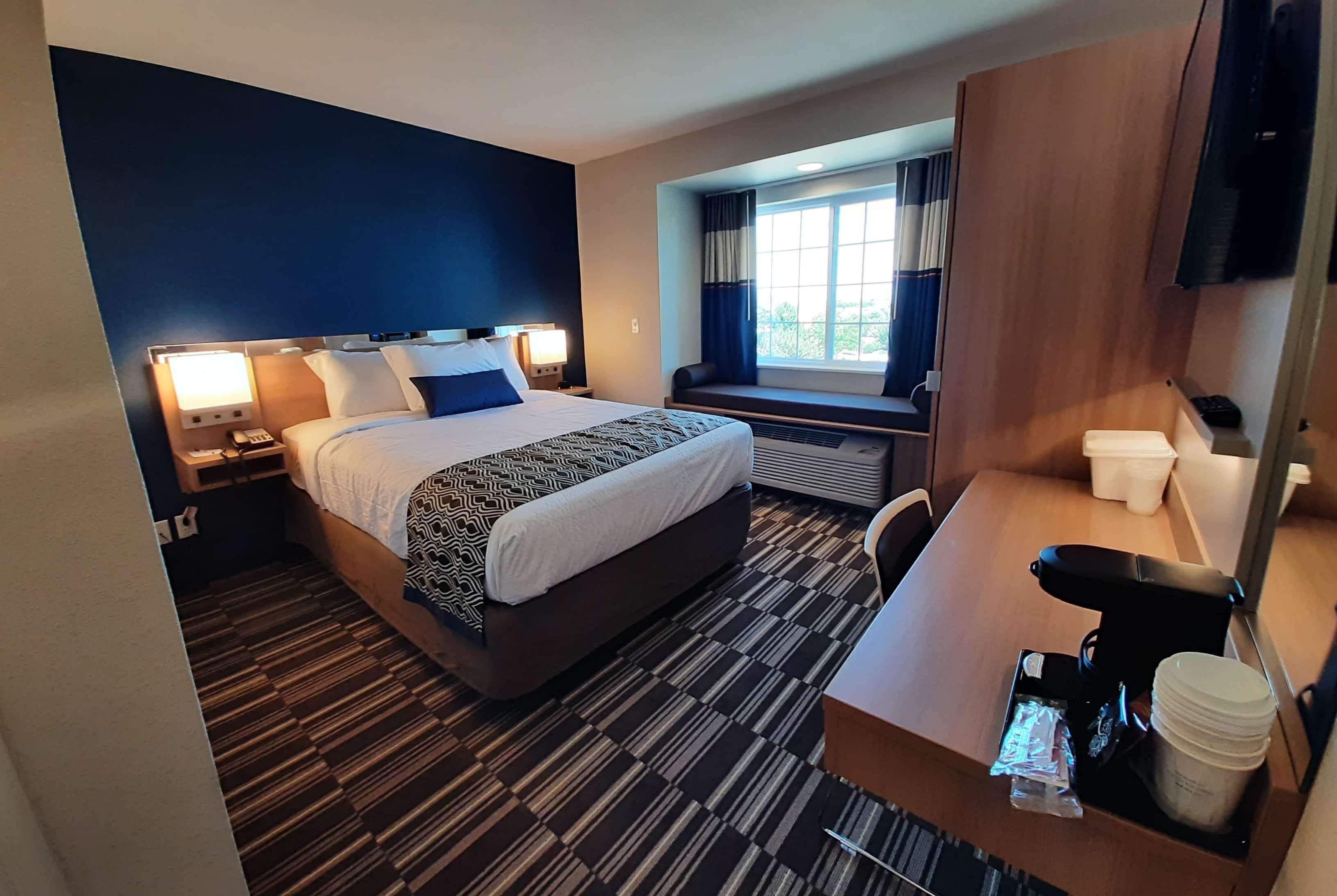 Microtel Inn & Suites By Wyndham Loveland Exterior photo